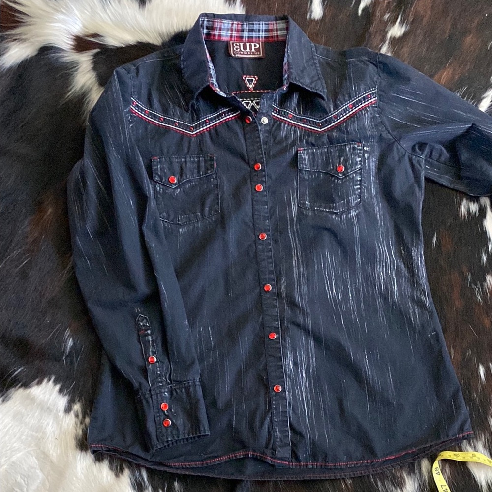 Cowgirl Up Western Style Shirt with Red Accents M